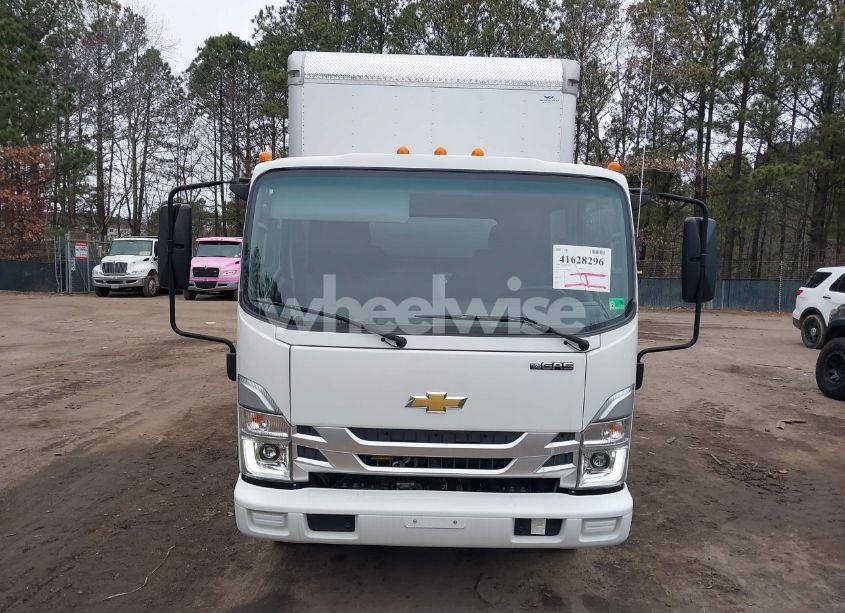 Photo 11 of 2023 Chevrolet 4500 LCF GAS (VIN 54DCDJ1D2PS200090)