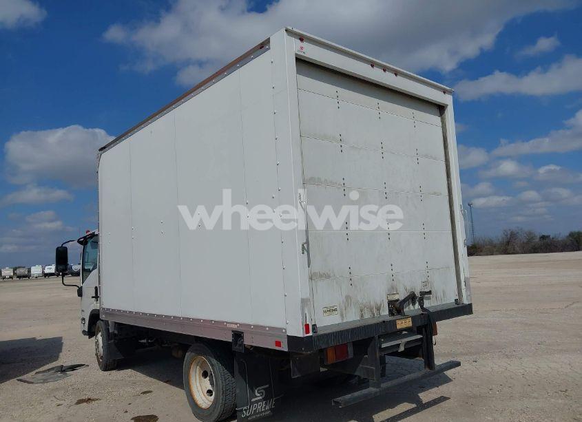 Photo 3 of 2018 Chevrolet 4500 LCF GAS (VIN 54DCDW1B1JS803664)