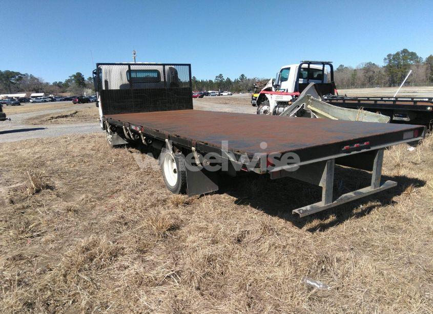 Photo 3 of 2019 Chevrolet 4500 LCF GAS (VIN 54DCDW1B5KS810893)