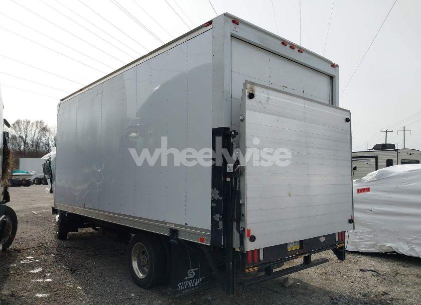 Photo 3 of 2016 Chevrolet 4500 LCF GAS (VIN 54DCDW1B7GS814192)