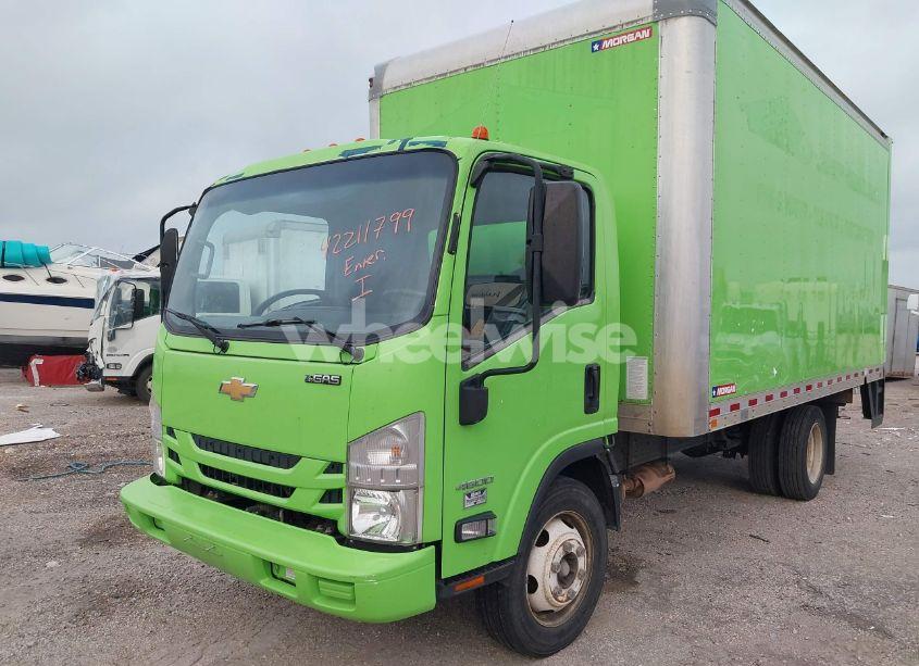 Photo 2 of 2016 Chevrolet 4500 LCF GAS (VIN 54DCDW1B8GS811916)