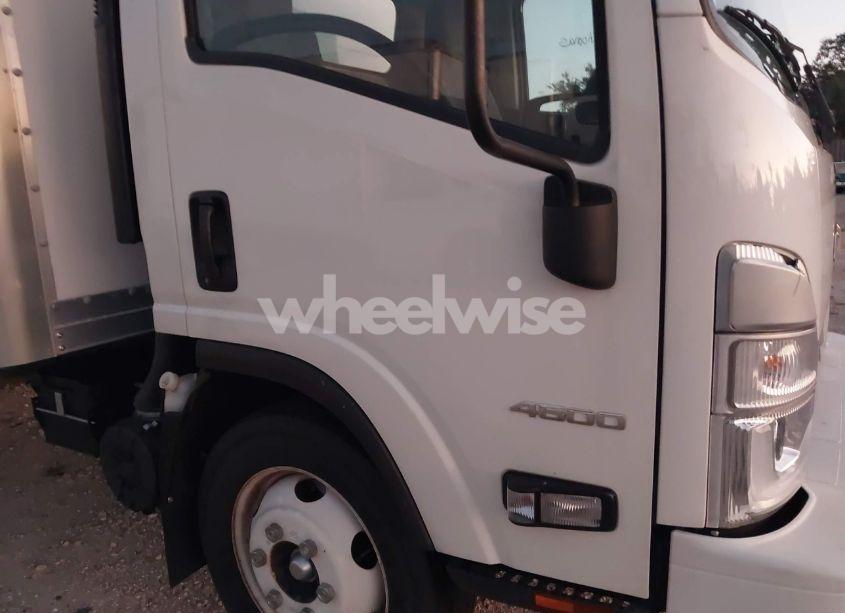 Photo 18 of 2023 Chevrolet 4500 LCF GAS (VIN 54DCDW1D2PS203147)