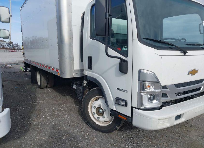 Photo 13 of 2023 Chevrolet 4500 LCF GAS (VIN 54DCDW1D2PS203164)