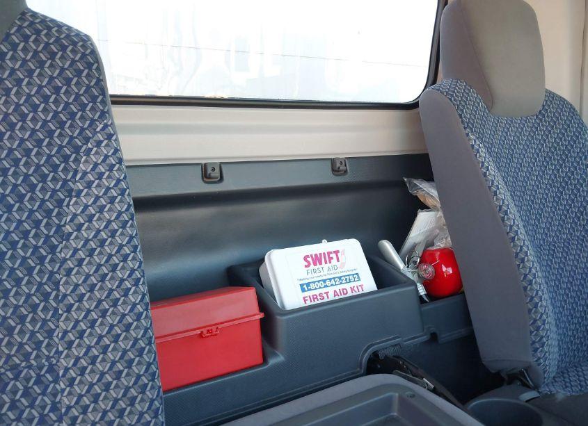 Photo 8 of 2023 Chevrolet 4500 LCF GAS (VIN 54DCDW1D2PS204492)