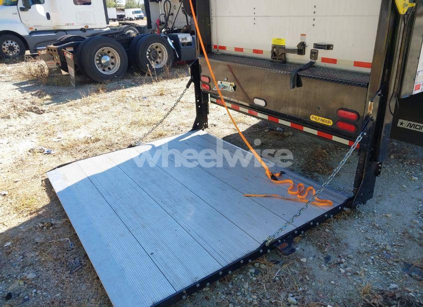 Photo 12 of 2023 Chevrolet 4500 LCF GAS (VIN 54DCDW1D5PS205894)