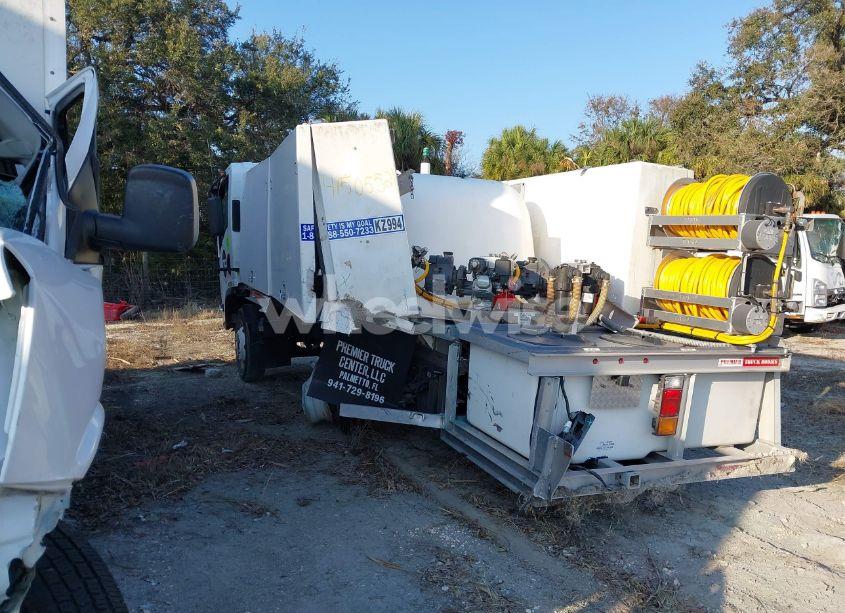 Photo 3 of 2021 Chevrolet 4500 LCF GAS (VIN 54DCDW1DXMS203327)