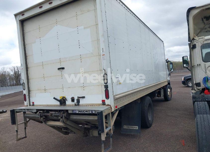 Photo 4 of 2018 Isuzu Ftr N/A (VIN 54DK6S162JSG01534)