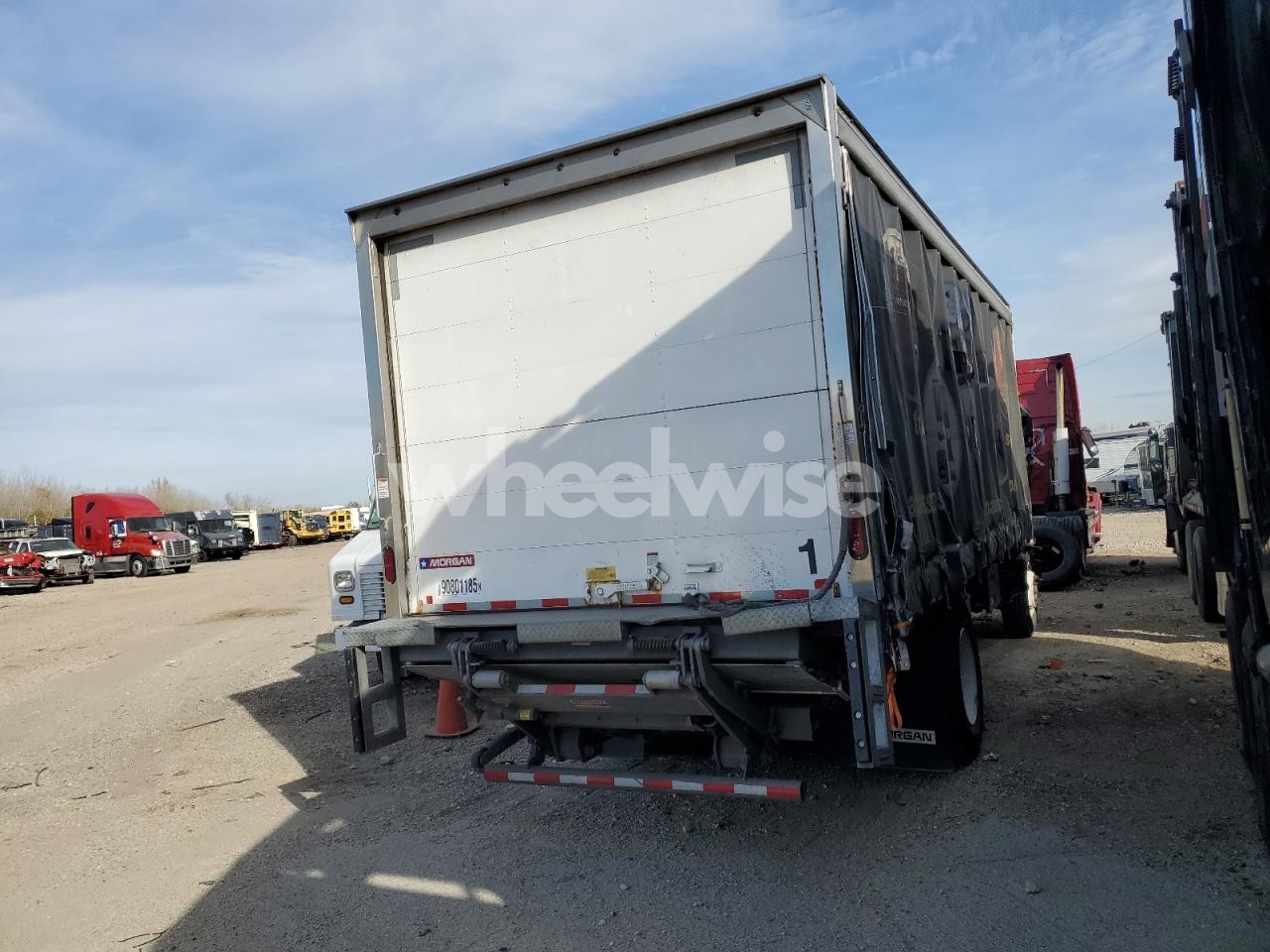 Photo 3 of 2020 ISUZU FTR BOX TRUCK (VIN 54DK6S162LSG50025)