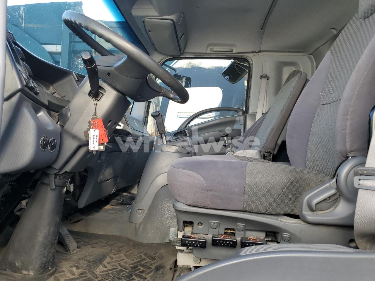 Photo 7 of 2020 ISUZU FTR BOX TRUCK (VIN 54DK6S162LSG50025)