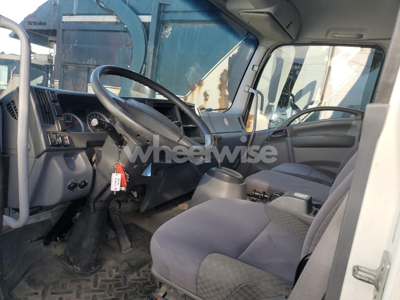 Photo 8 of 2020 ISUZU FTR BOX TRUCK (VIN 54DK6S162LSG50025)