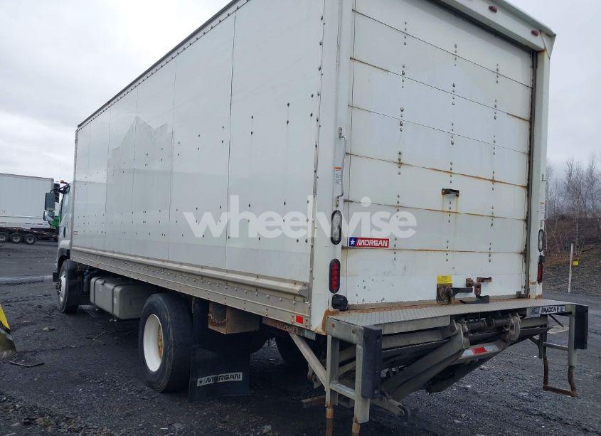 Photo 3 of 2018 Isuzu Ftr N/A (VIN 54DK6S164JSG01504)