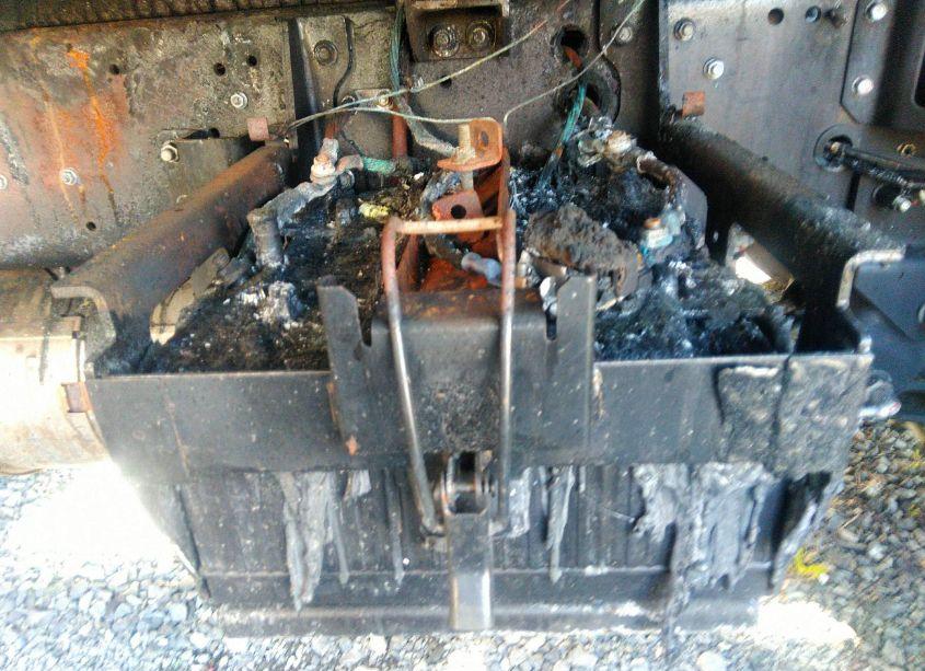 Photo 12 of 2022 Isuzu Ftr N/A (VIN 54DK6S1F1NSA50471)