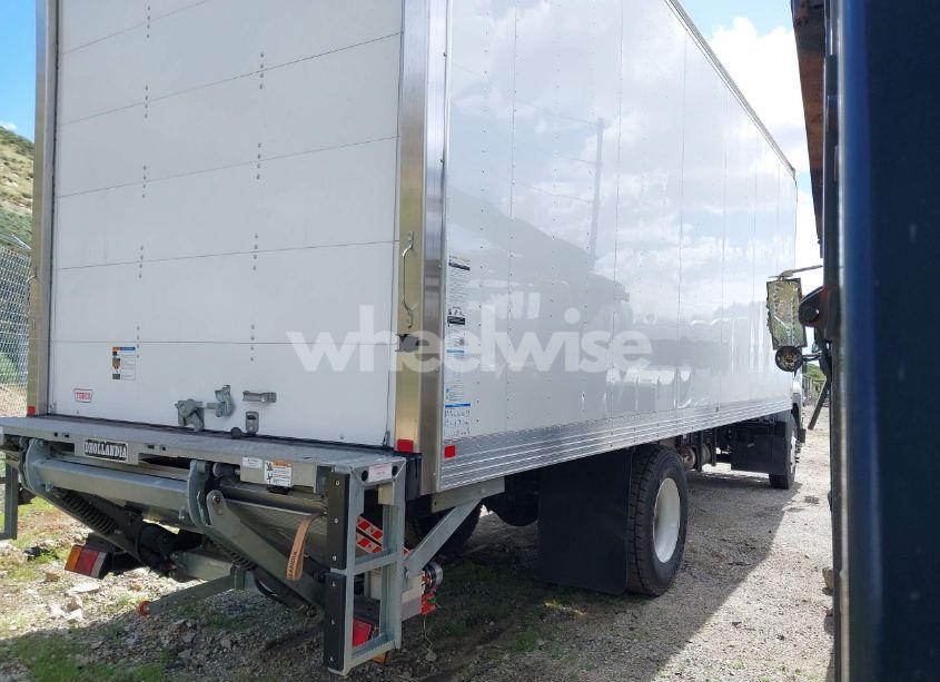 Photo 4 of 2024 Isuzu Ftr N/A (VIN 54DK6S1F5RSA00713)