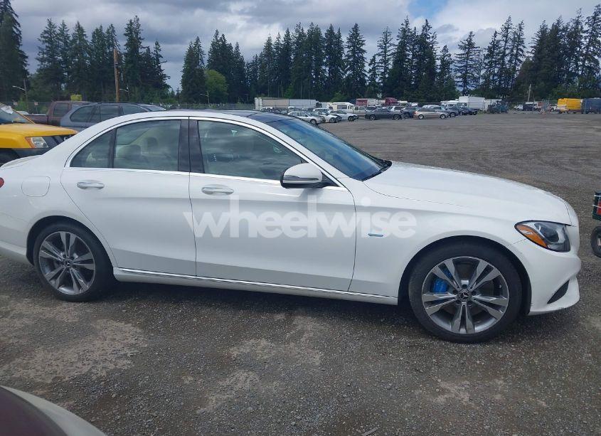 Photo 13 of 2017 Mercedes-benz C 350E LUXURY (VIN 55SWF4HB4HU229895)