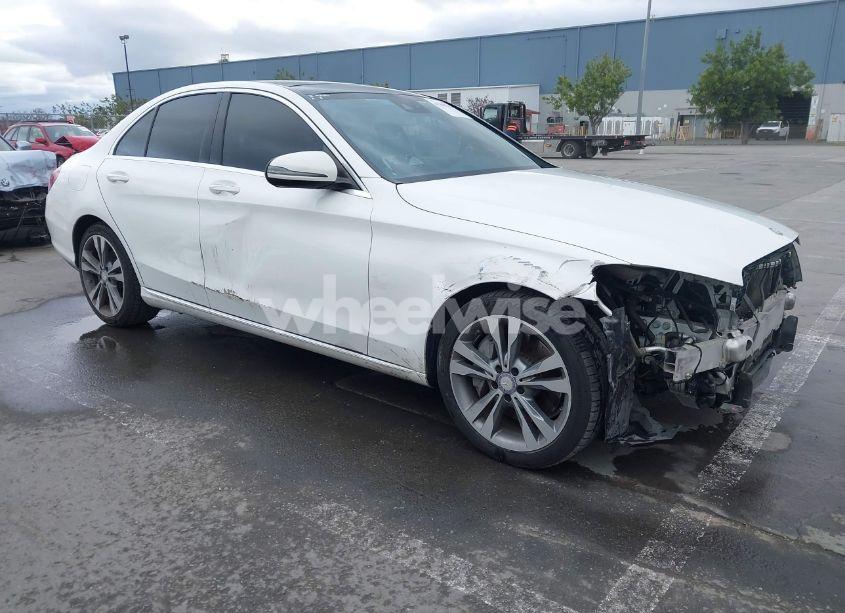 2016 Mercedes-benz C 350E LUXURY (VIN 55SWF4HB8GU160644) main photo