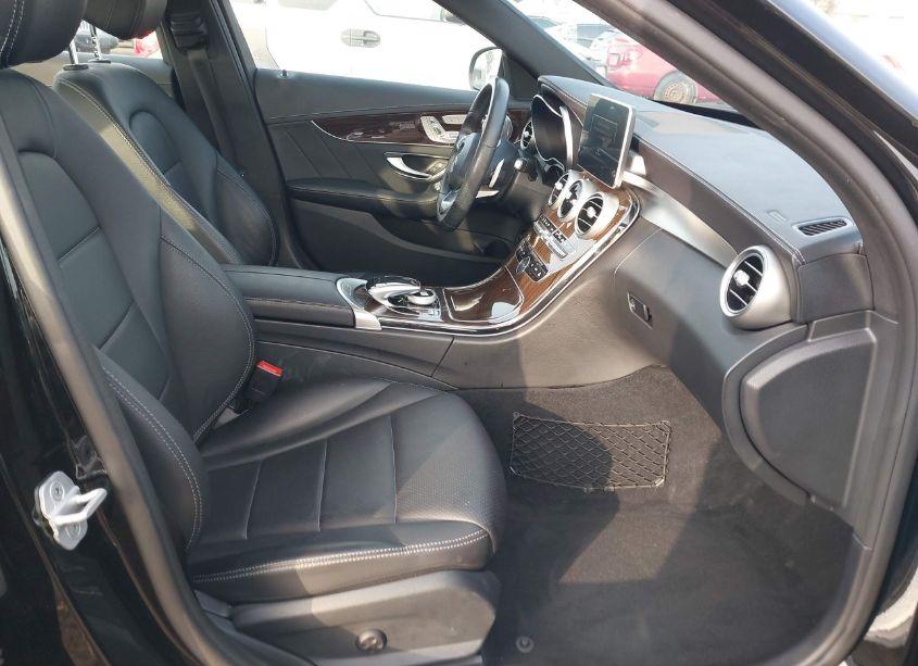 Photo 5 of 2015 Mercedes-benz C 300 LUXURY/SPORT (VIN 55SWF4JB0FU096415)