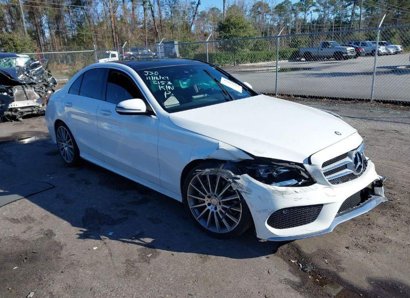 2016 Mercedes-benz C-class C 300/LUXURY/SPORT (VIN 55SWF4JB0GU132153) main photo