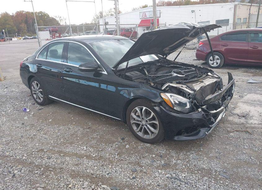 2016 Mercedes-benz C-class C 300/LUXURY/SPORT (VIN 55SWF4JB0GU145792) main photo