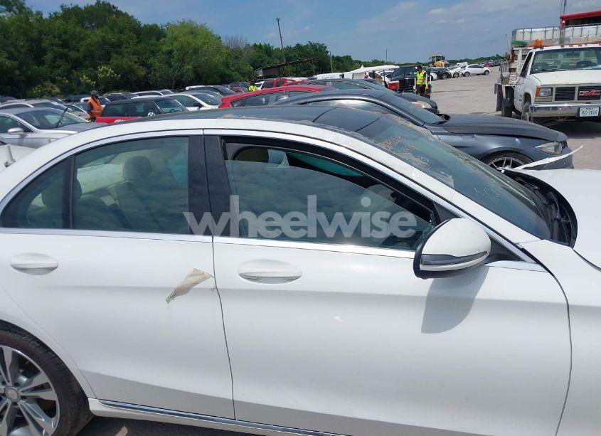 Photo 13 of 2017 Mercedes-benz C 300 LUXURY/SPORT (VIN 55SWF4JB0HU201974)