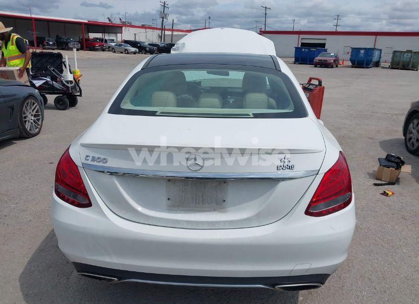 Photo 16 of 2017 Mercedes-benz C 300 LUXURY/SPORT (VIN 55SWF4JB0HU201974)