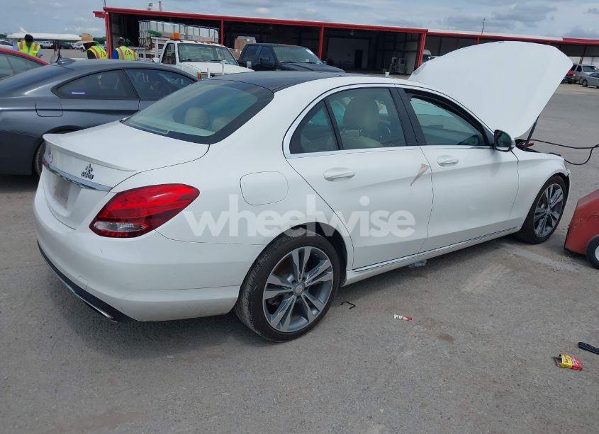 Photo 4 of 2017 Mercedes-benz C 300 LUXURY/SPORT (VIN 55SWF4JB0HU201974)