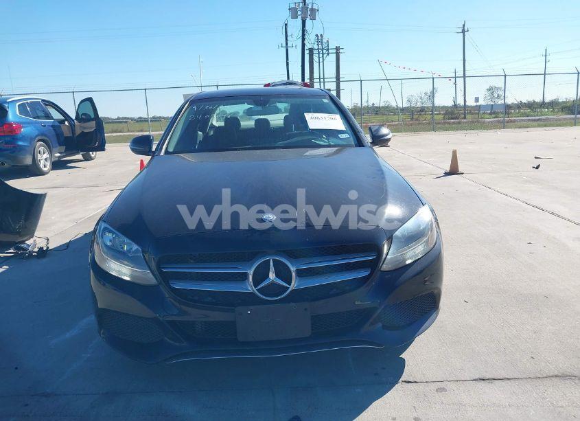 Photo 13 of 2017 Mercedes-benz C 300 LUXURY/SPORT (VIN 55SWF4JB0HU218550)