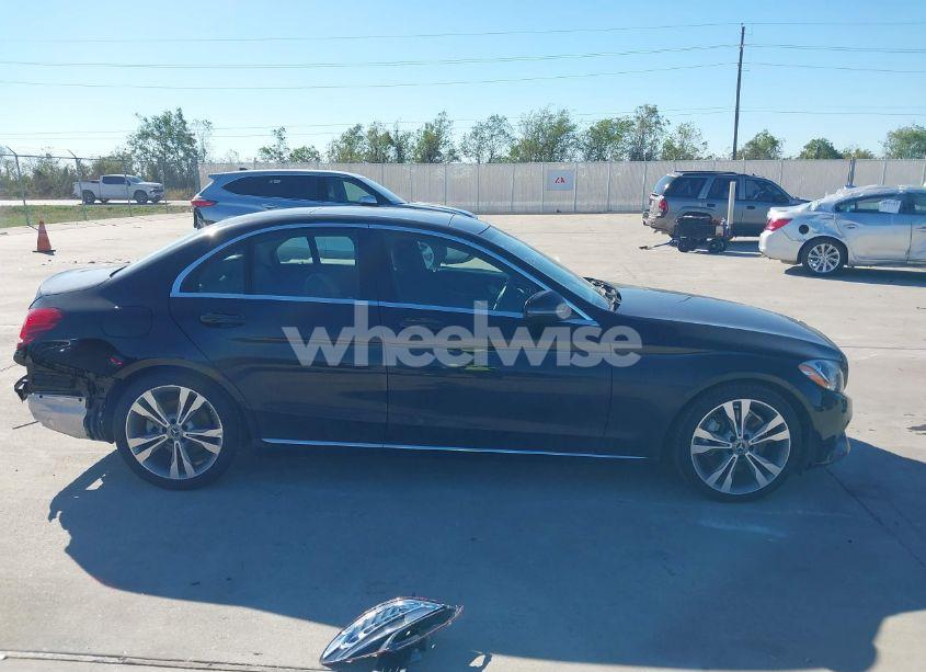 Photo 14 of 2017 Mercedes-benz C 300 LUXURY/SPORT (VIN 55SWF4JB0HU218550)