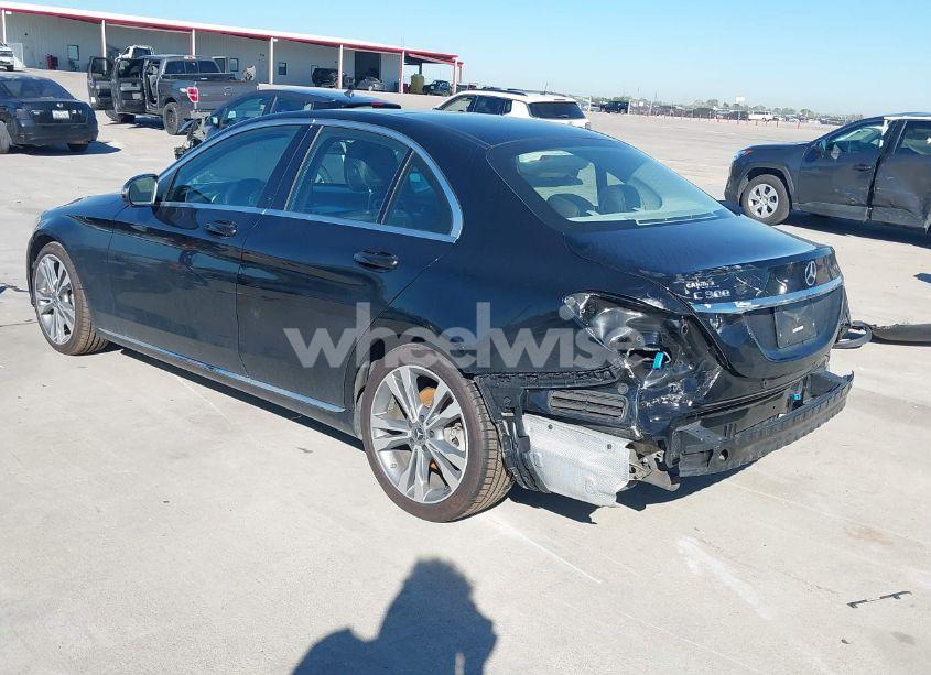 Photo 3 of 2017 Mercedes-benz C 300 LUXURY/SPORT (VIN 55SWF4JB0HU218550)