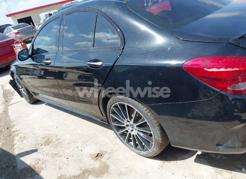 Photo 15 of 2017 Mercedes-benz C 300 LUXURY/SPORT (VIN 55SWF4JB0HU223456)