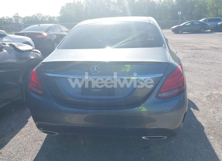 Photo 16 of 2018 Mercedes-benz C 300 (VIN 55SWF4JB0JU250663)