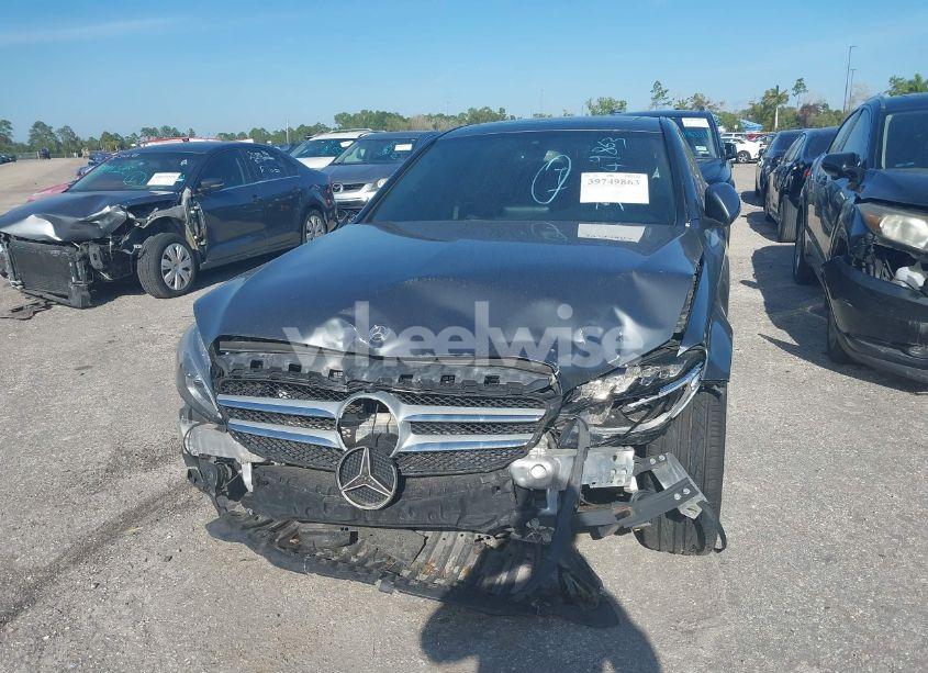 Photo 6 of 2018 Mercedes-benz C 300 (VIN 55SWF4JB0JU250663)