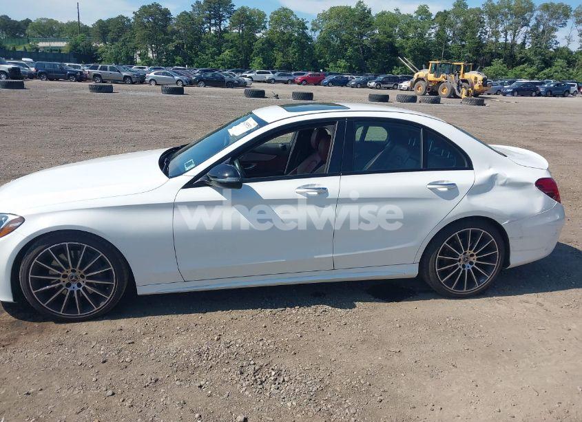 Photo 14 of 2018 Mercedes-benz C 300 (VIN 55SWF4JB0JU267401)