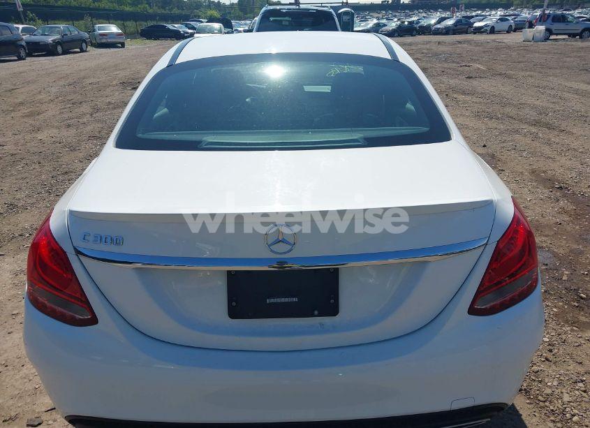 Photo 16 of 2018 Mercedes-benz C 300 (VIN 55SWF4JB0JU267401)