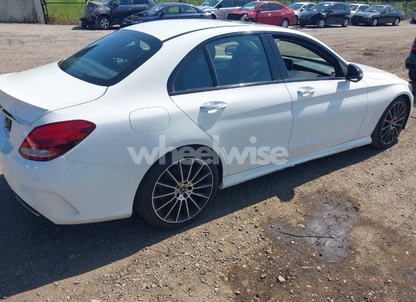 Photo 4 of 2018 Mercedes-benz C 300 (VIN 55SWF4JB0JU267401)