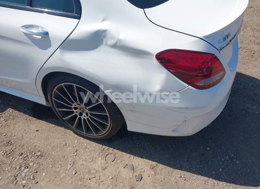 Photo 6 of 2018 Mercedes-benz C 300 (VIN 55SWF4JB0JU267401)
