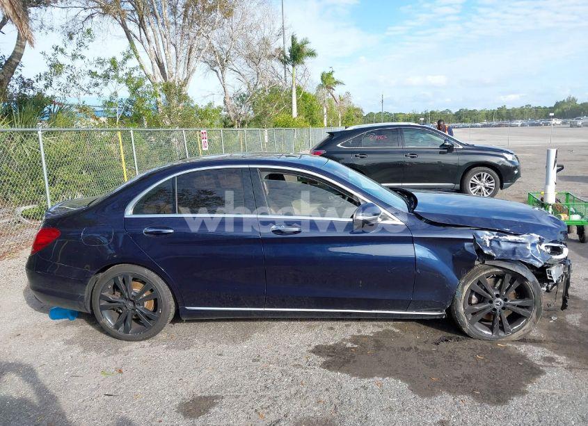 Photo 13 of 2018 Mercedes-benz C 300 (VIN 55SWF4JB0JU274929)