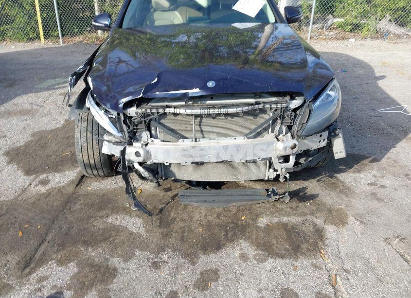 Photo 6 of 2018 Mercedes-benz C 300 (VIN 55SWF4JB0JU274929)