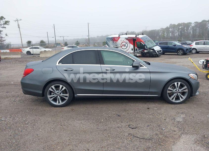 Photo 13 of 2018 Mercedes-benz C 300 (VIN 55SWF4JB0JU279631)