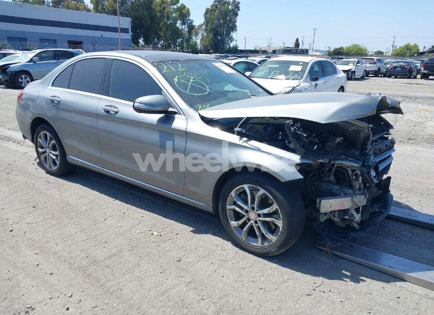 2015 Mercedes-benz C 300 LUXURY/SPORT (VIN 55SWF4JB1FU055517) main photo