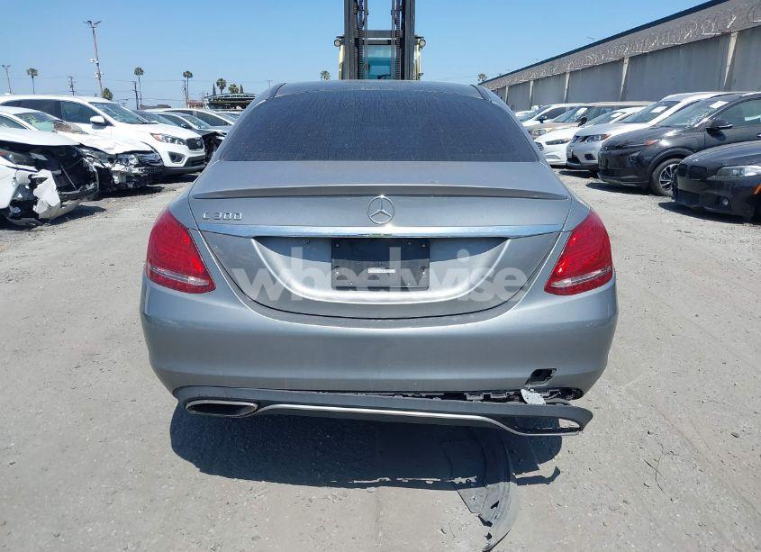 Photo 17 of 2015 Mercedes-benz C 300 LUXURY/SPORT (VIN 55SWF4JB1FU055517)