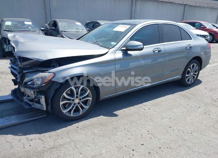 Photo 2 of 2015 Mercedes-benz C 300 LUXURY/SPORT (VIN 55SWF4JB1FU055517)