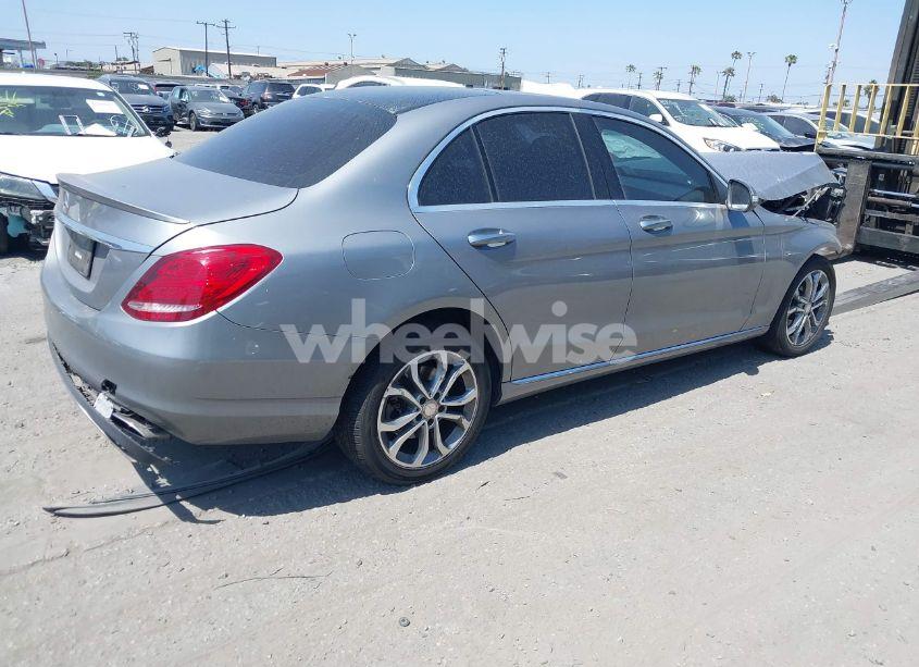 Photo 4 of 2015 Mercedes-benz C 300 LUXURY/SPORT (VIN 55SWF4JB1FU055517)
