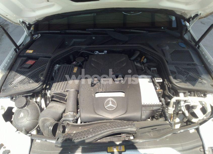 Photo 10 of 2015 Mercedes-benz C 300 (VIN 55SWF4JB1FU093085)