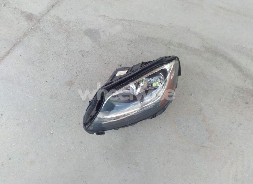 Photo 12 of 2015 Mercedes-benz C 300 (VIN 55SWF4JB1FU093085)