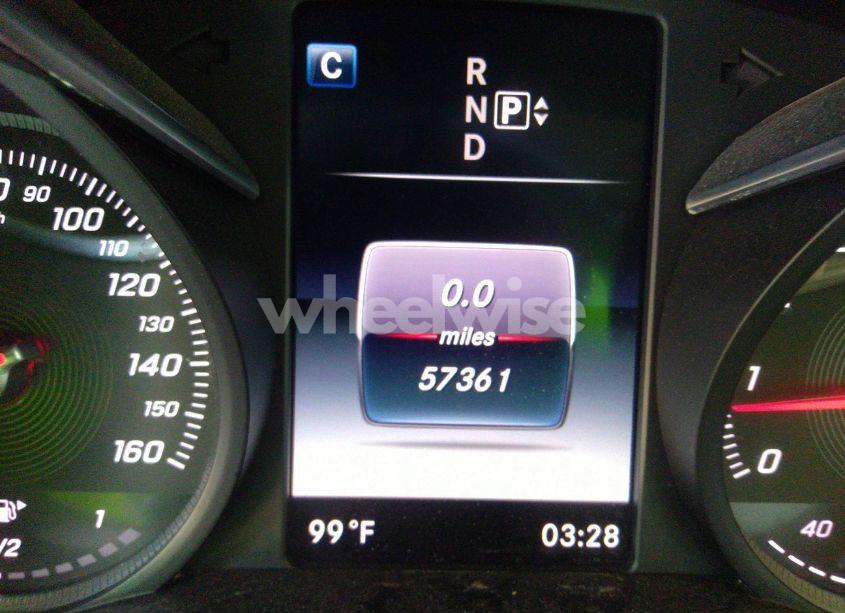 Photo 16 of 2015 Mercedes-benz C 300 (VIN 55SWF4JB1FU093085)