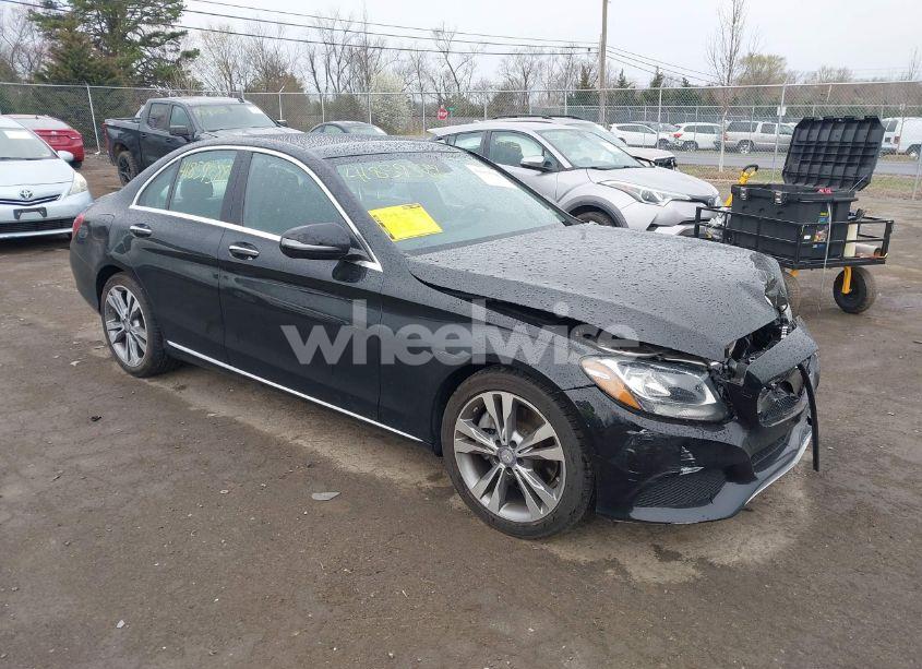 2016 Mercedes-benz C 300 LUXURY/SPORT (VIN 55SWF4JB1GU126426) main photo