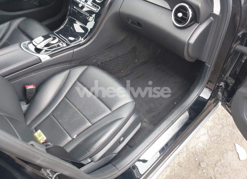 Photo 5 of 2016 Mercedes-benz C 300 LUXURY/SPORT (VIN 55SWF4JB1GU126426)