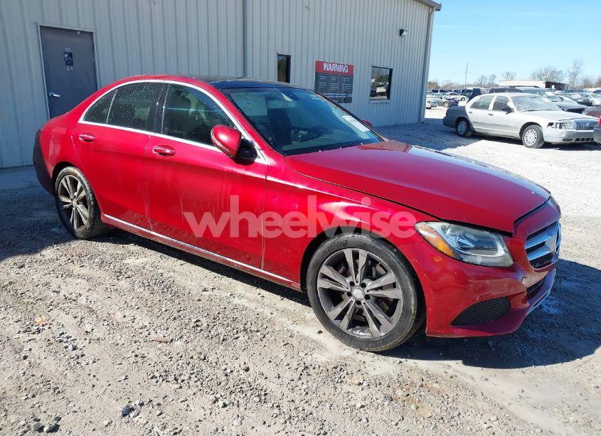 2016 Mercedes-benz C 300 (VIN 55SWF4JB1GU170121) main photo
