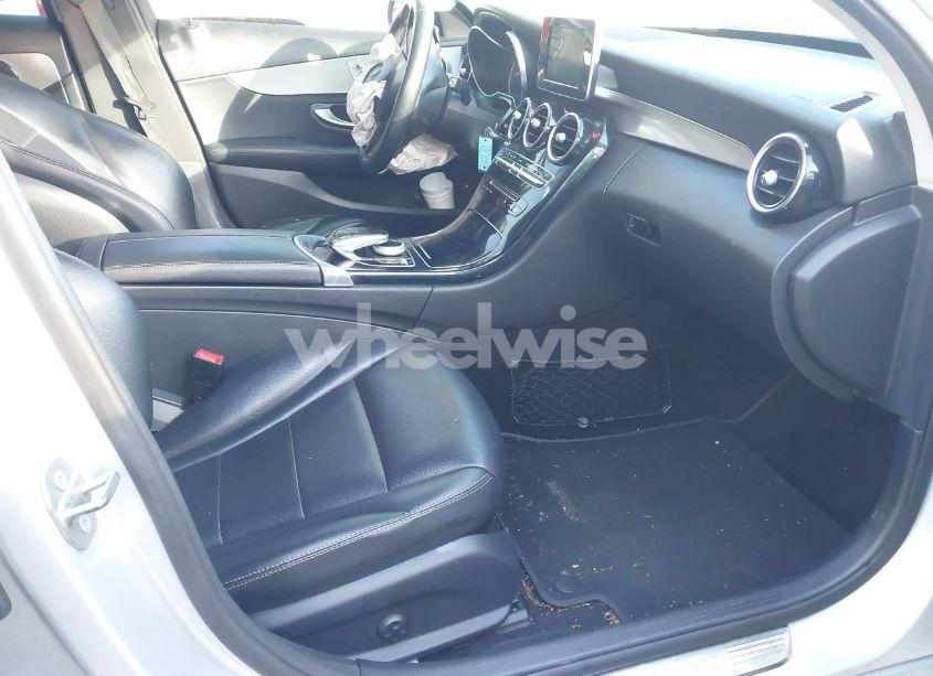 Photo 5 of 2016 Mercedes-benz C 300 LUXURY/SPORT (VIN 55SWF4JB1GU178168)