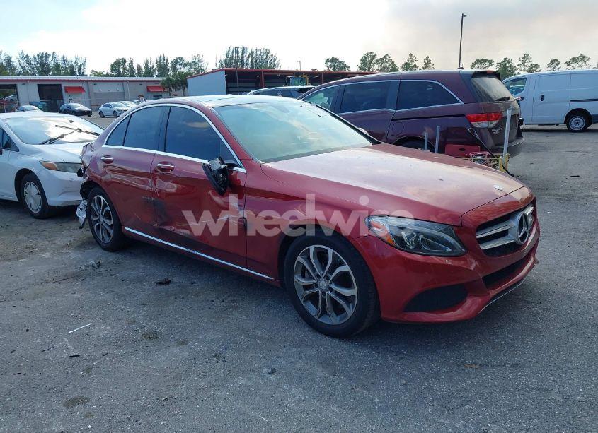 2017 Mercedes-benz C 300 LUXURY/SPORT (VIN 55SWF4JB1HU185459) main photo